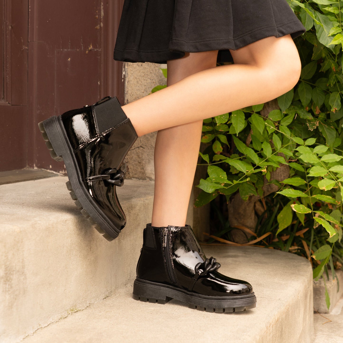 Nina Shoes Girls Ocean Black Crinkle Patent Side Zip boot